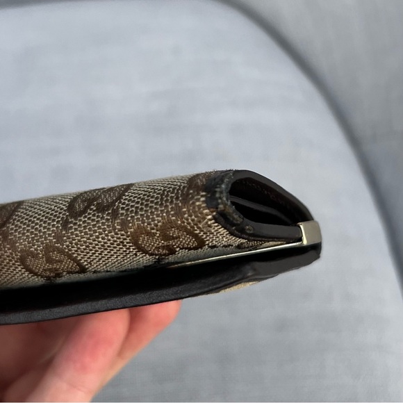 Gucci Key Case Holder - Picture 8 of 8